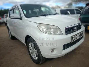 Toyota Rush 1.5 RWD 2009 White