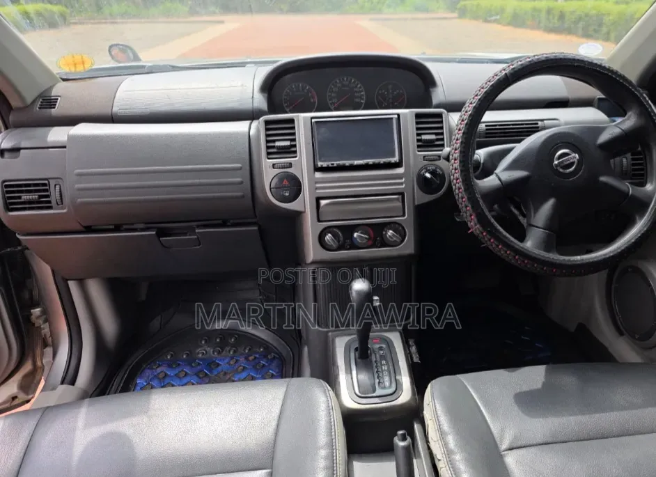 Nissan X-Trail 2007 Silver