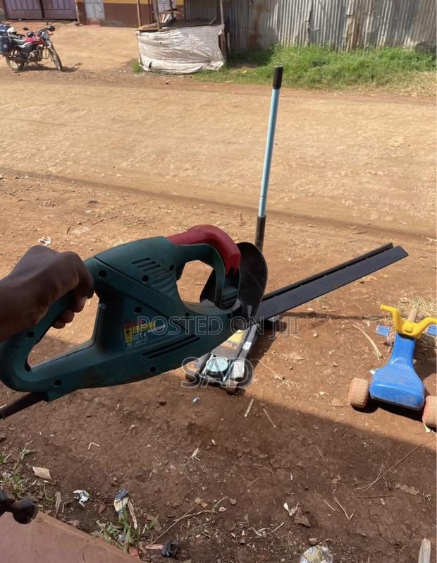 Hedge Trimmer