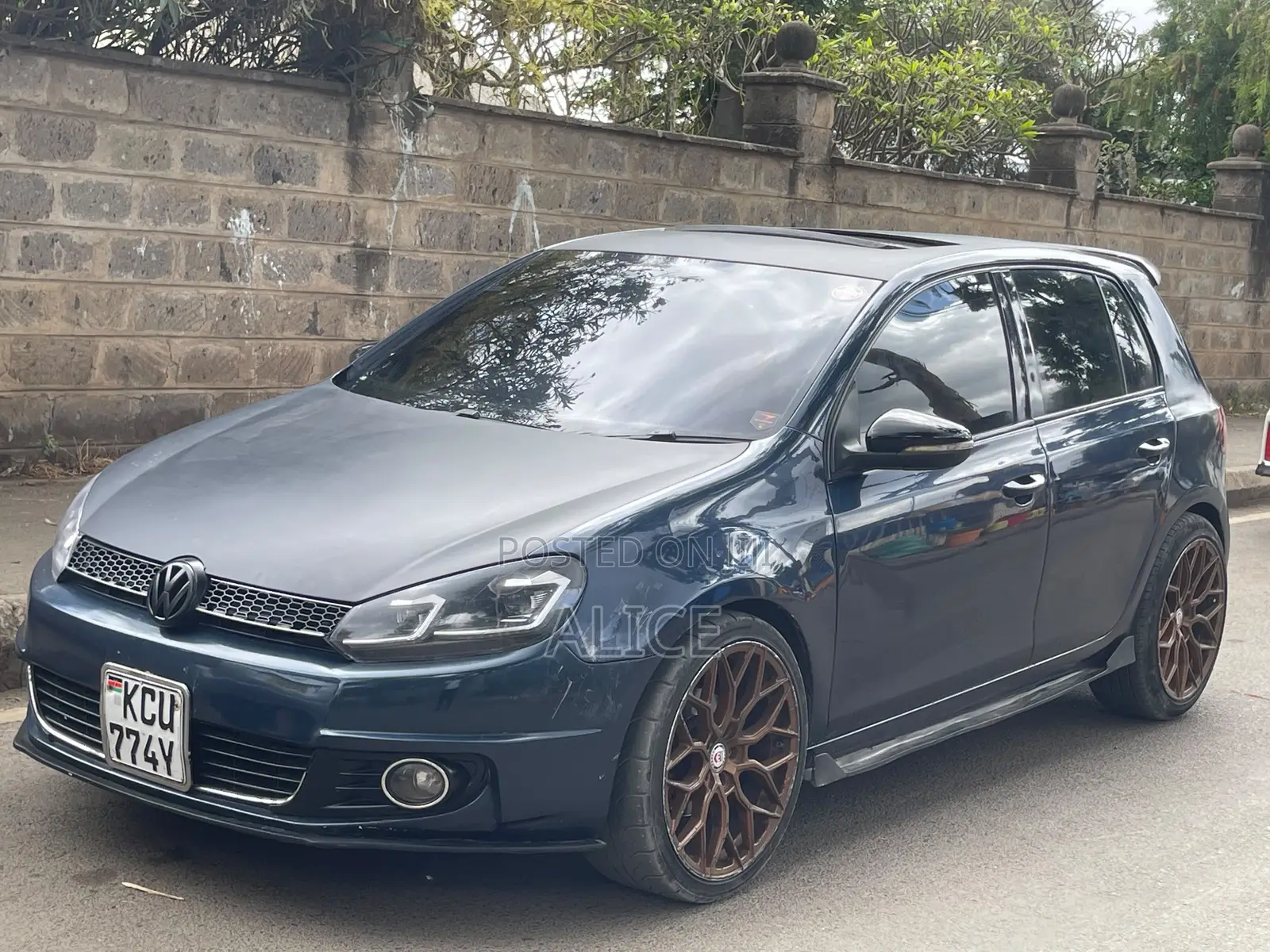Volkswagen Golf GTI 2012 Blue