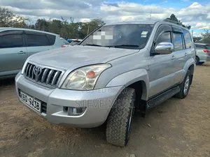Toyota Land Cruiser Prado 3.0 D-4D 5dr 2005 Silver
