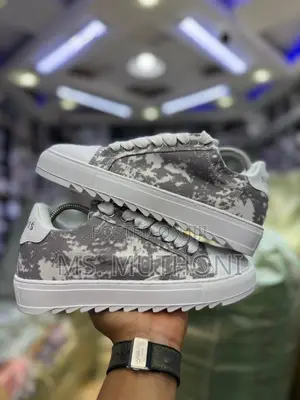 Atelier Lunar Footwear Collection Size 38-45