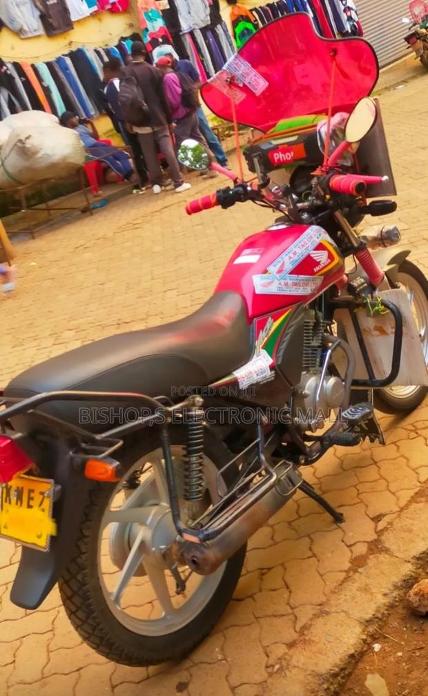 Honda CB 2019 Red - thumbnail 2