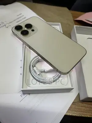 New Apple iPhone 14 Pro 256 GB Gold