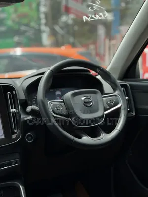 Volvo XC40 2019 White