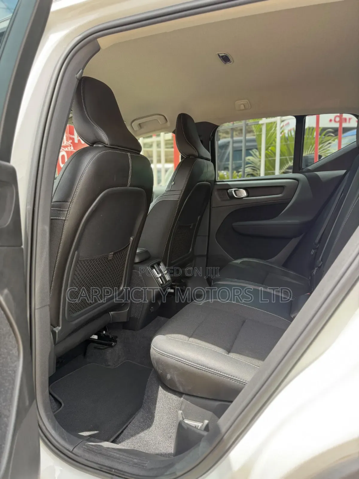 Volvo XC40 2019 White