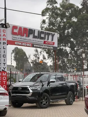 Toyota Hilux Revo Double Cab Deisel 2.8 RWD 2022 Black