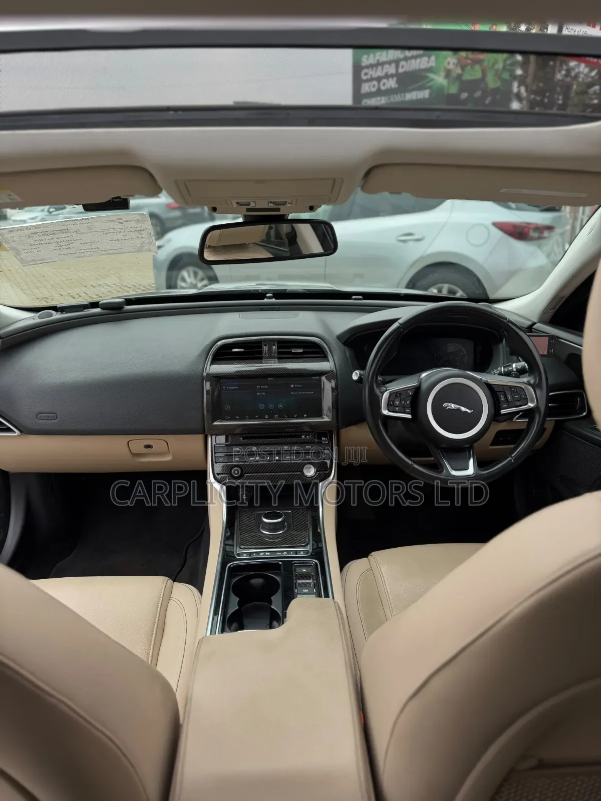 Jaguar XE 2018 Gray