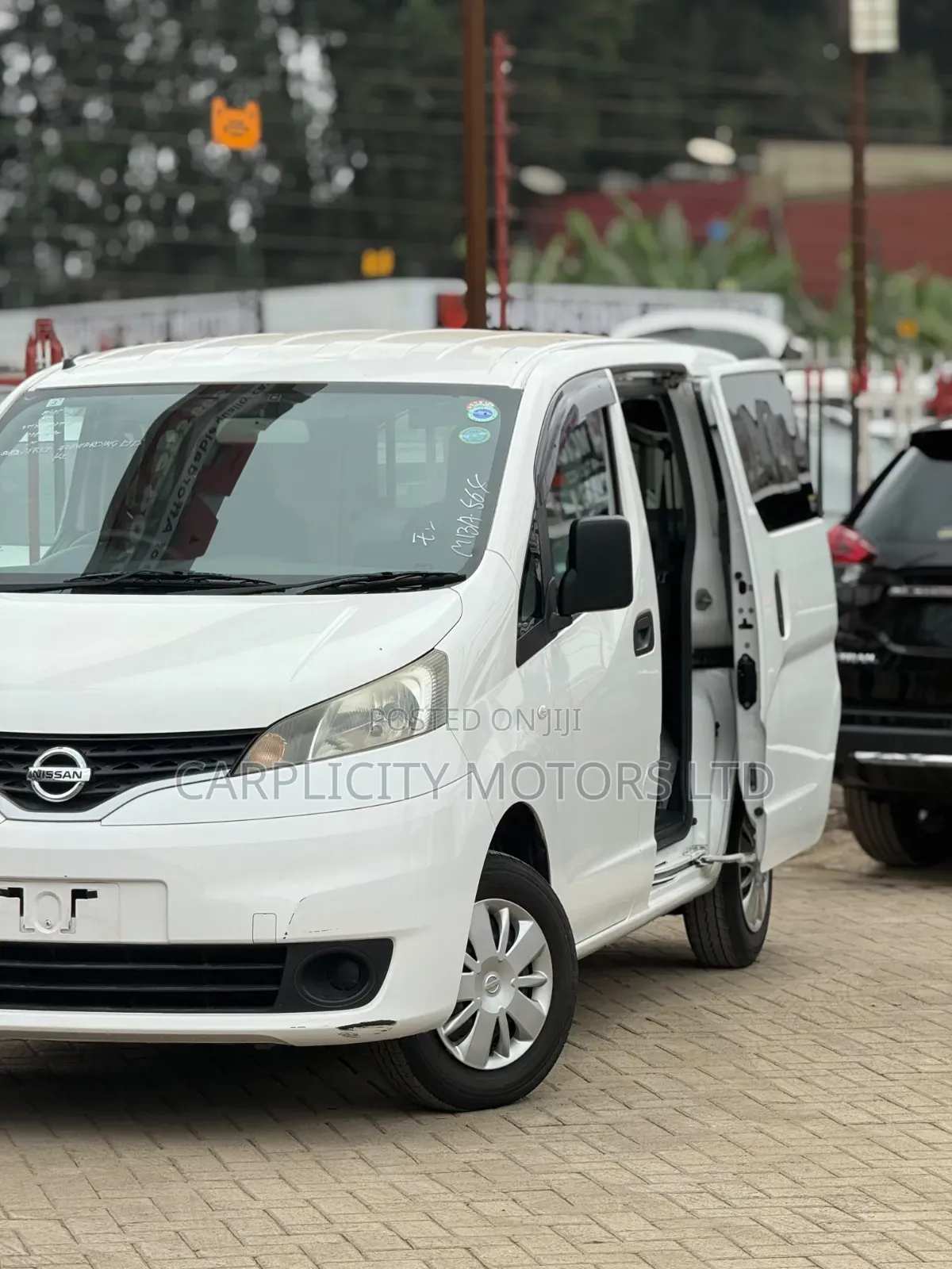 Nissan NV350 2019 White