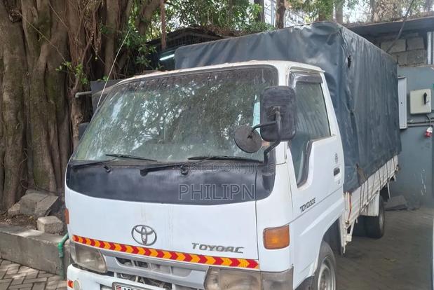 Toyota Dyna 5l Engine 2008 White - thumbnail 5