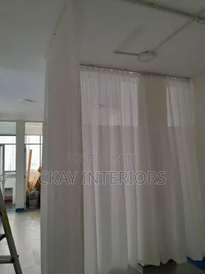 White, Good Quality Hook Tape Hospital Curtains