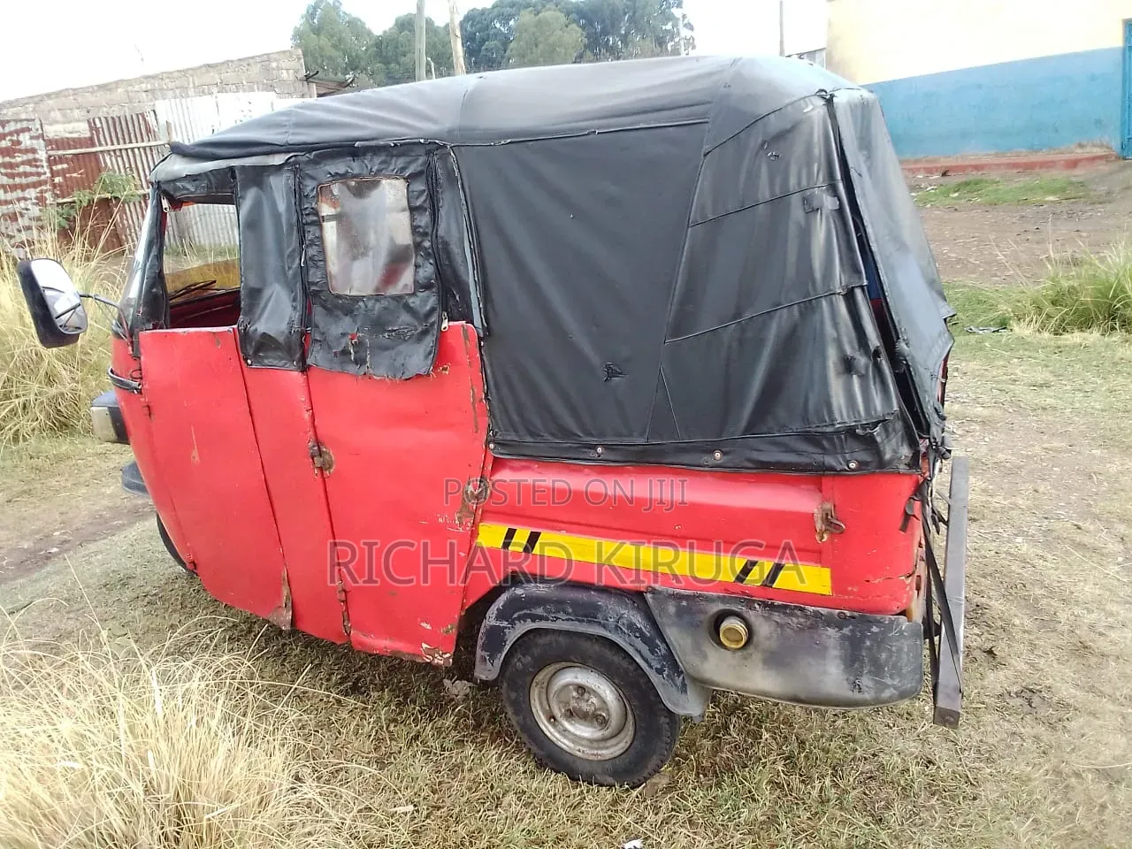 Piaggio 2016 Red