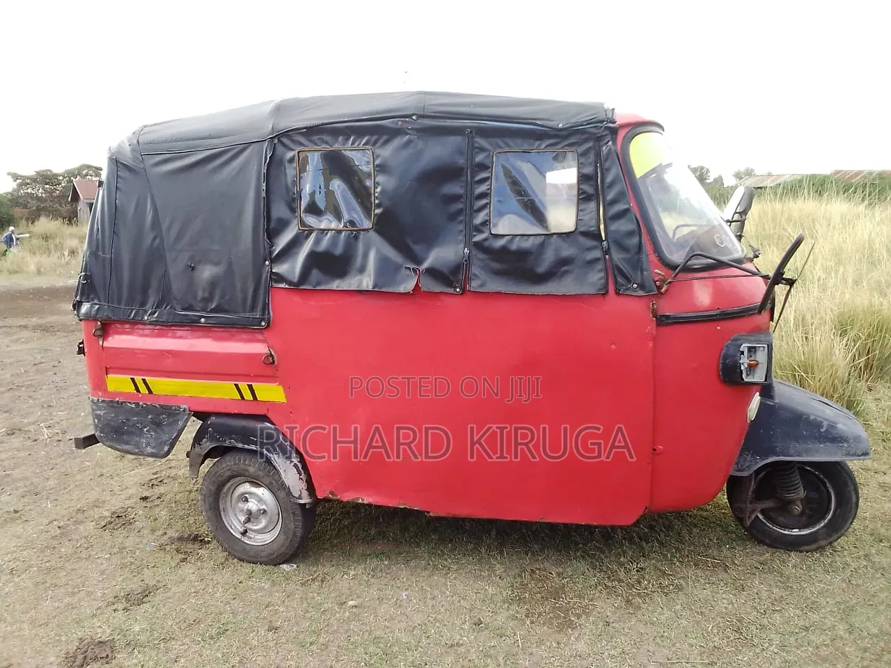 Piaggio 2016 Red