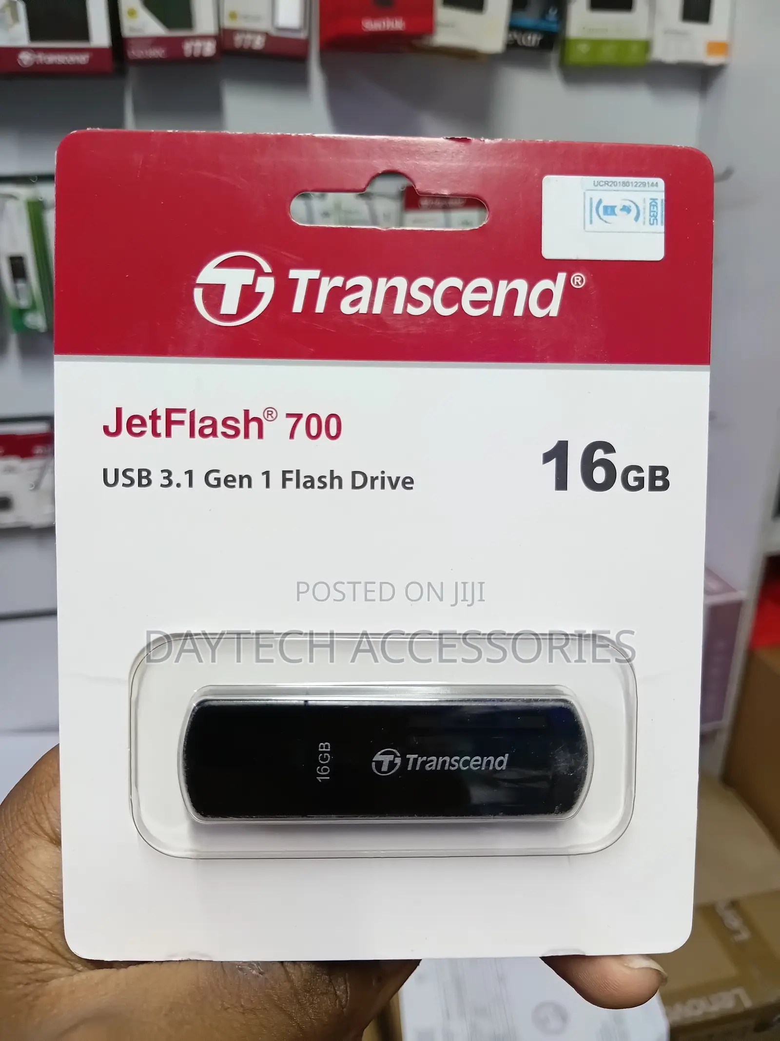 Transcend (TS16GJF700) 16GB Jet Flash 700 USB 3.0 Drive