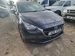 Mazda Demio 2017 Blue