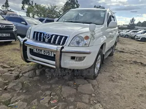 Toyota Land Cruiser Prado 2.7 5dr 2003 White