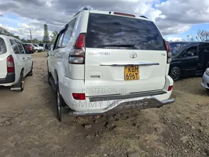 Toyota Land Cruiser Prado 2.7 5dr 2003 White