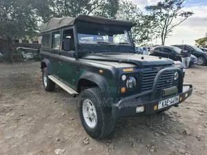 Land Rover Defender 2001 Green
