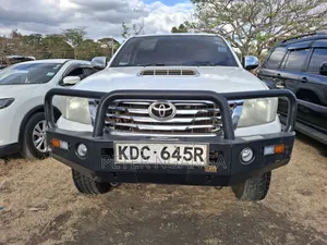 Toyota Hilux 2014 Off white