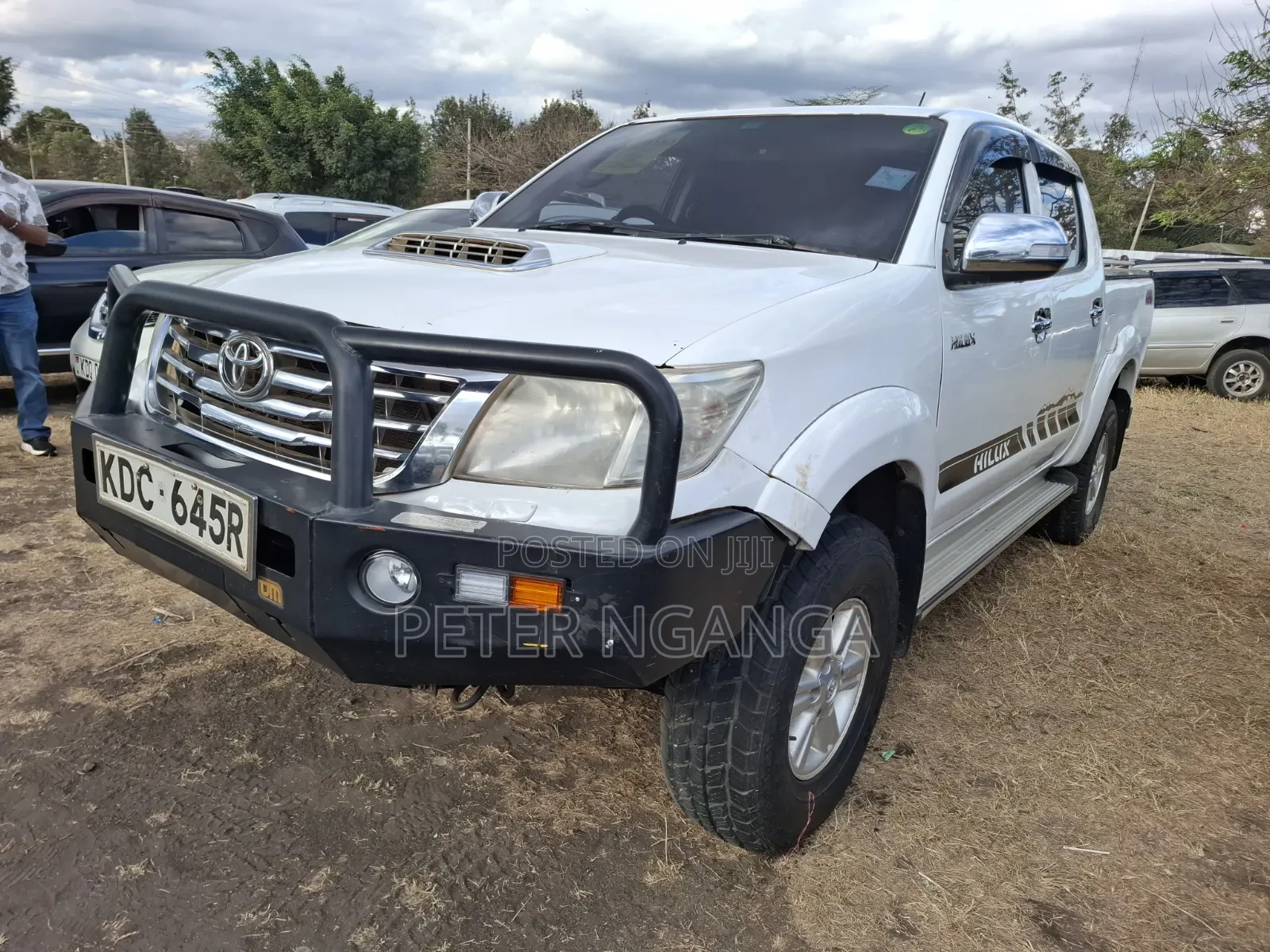 Toyota Hilux 2014 Off white