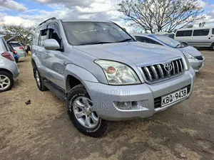Toyota Land Cruiser Prado 3.0 D-4D 5dr 2005 Silver