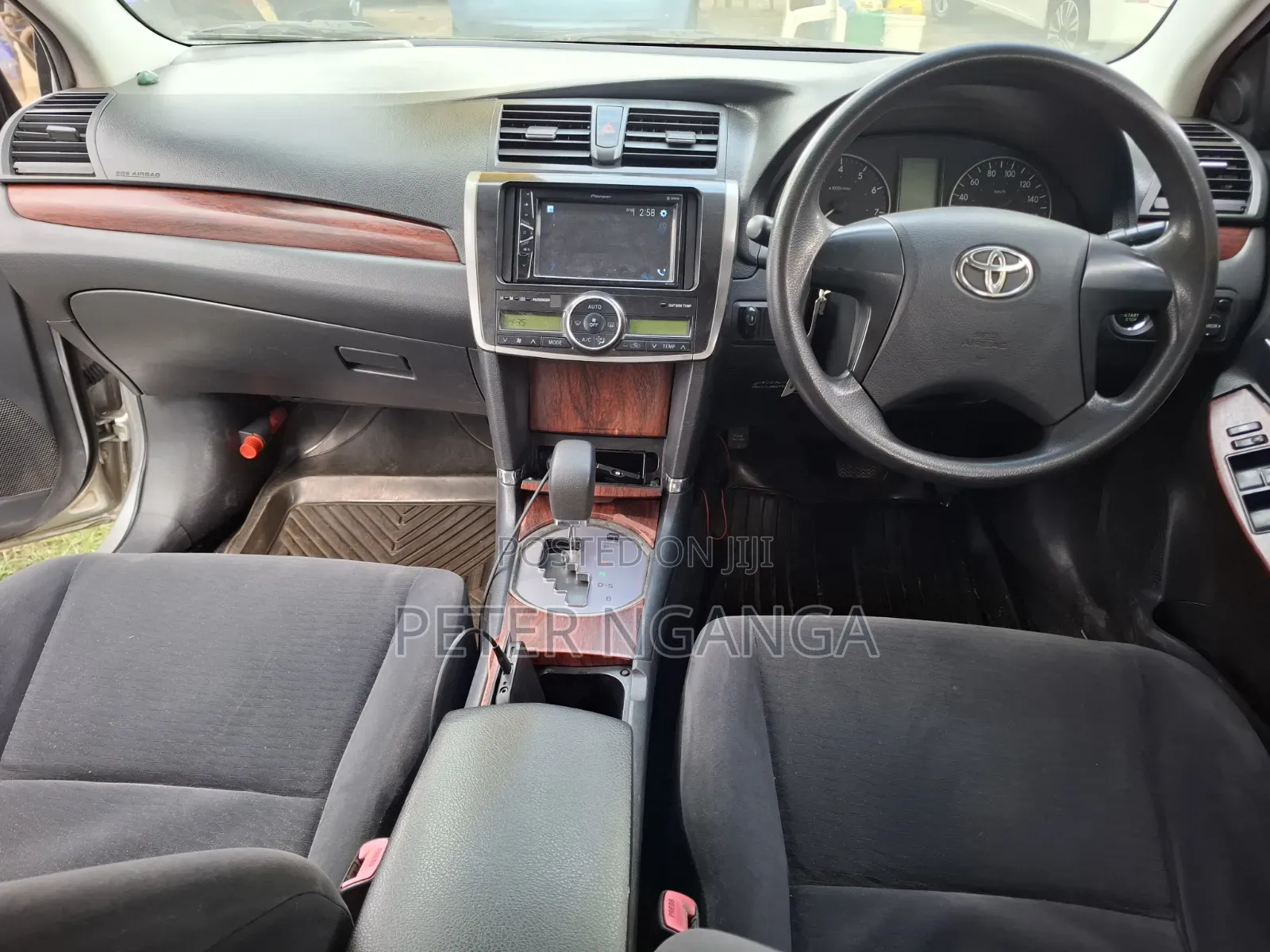 Toyota Allion 2010 Silver