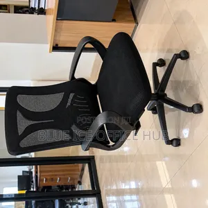 Black Ergonomic Mesh Office Chair With Adjustable Height