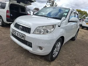 Toyota Rush 1.5 RWD 2009 White