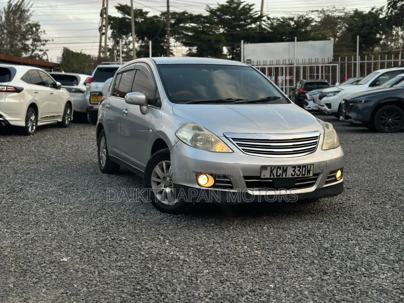 Nissan Tiida 1.5L 16V 2010 Silver