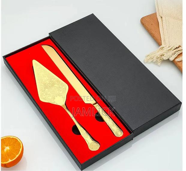 Gold Stainless Steel Cake Server Set – EL - thumbnail 3