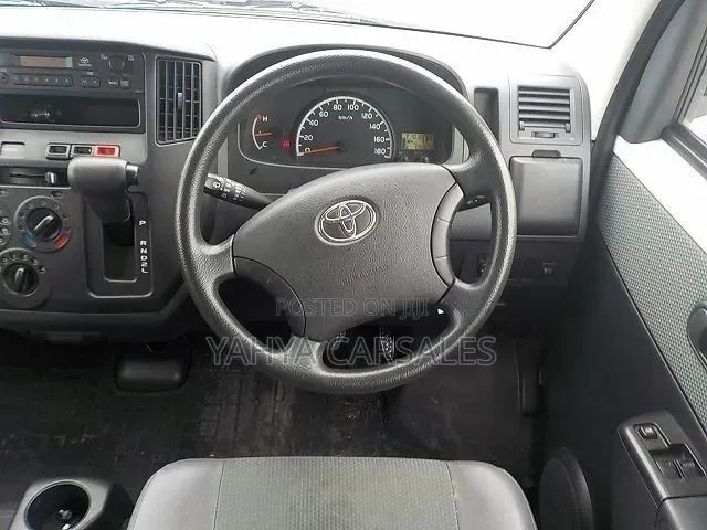 Toyota TownAce 2019 White