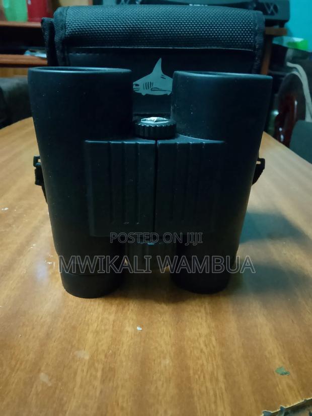 High Resolution Binoculars - main view