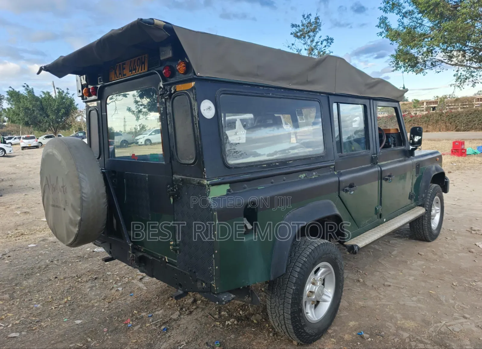 Land Rover Defender 2001 Green