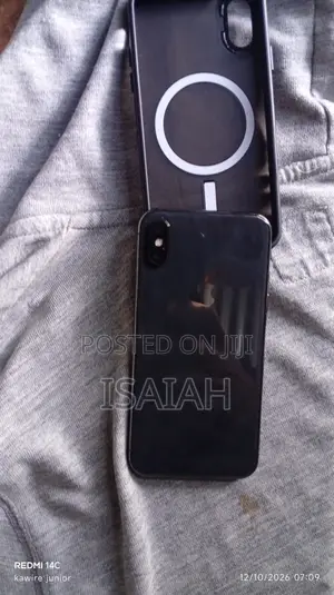 Apple iPhone X 64 GB Black