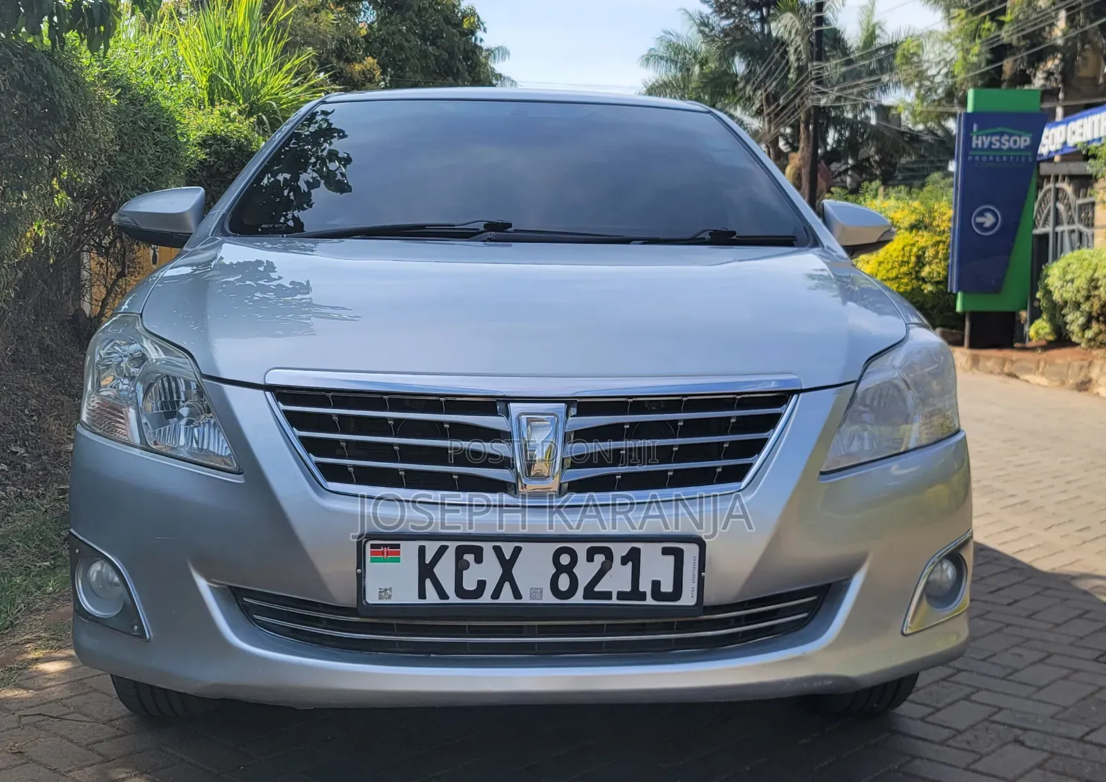 Toyota Premio 2013 Silver