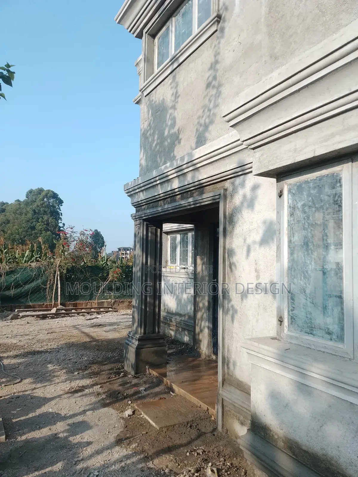 Moulding and Interior