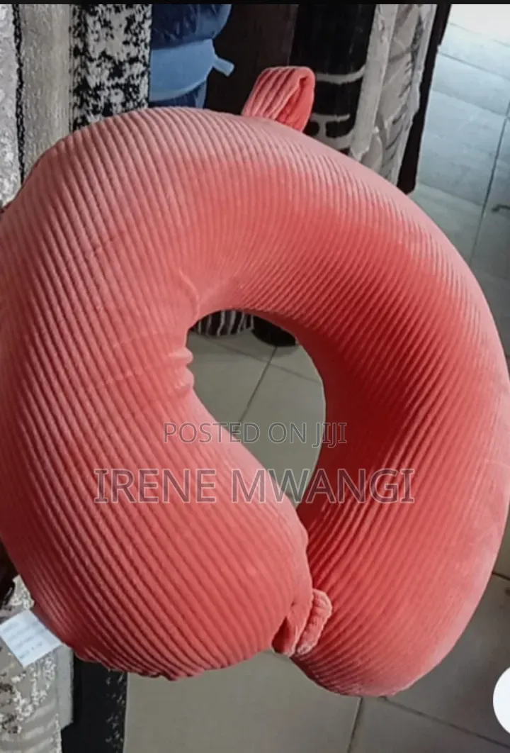 Memory Foam Traveling/Neck Support Pillows