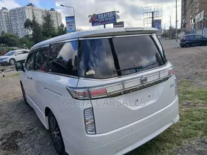 Nissan Elgrand 2019 White