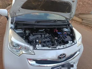 Toyota Ractis 2015 White