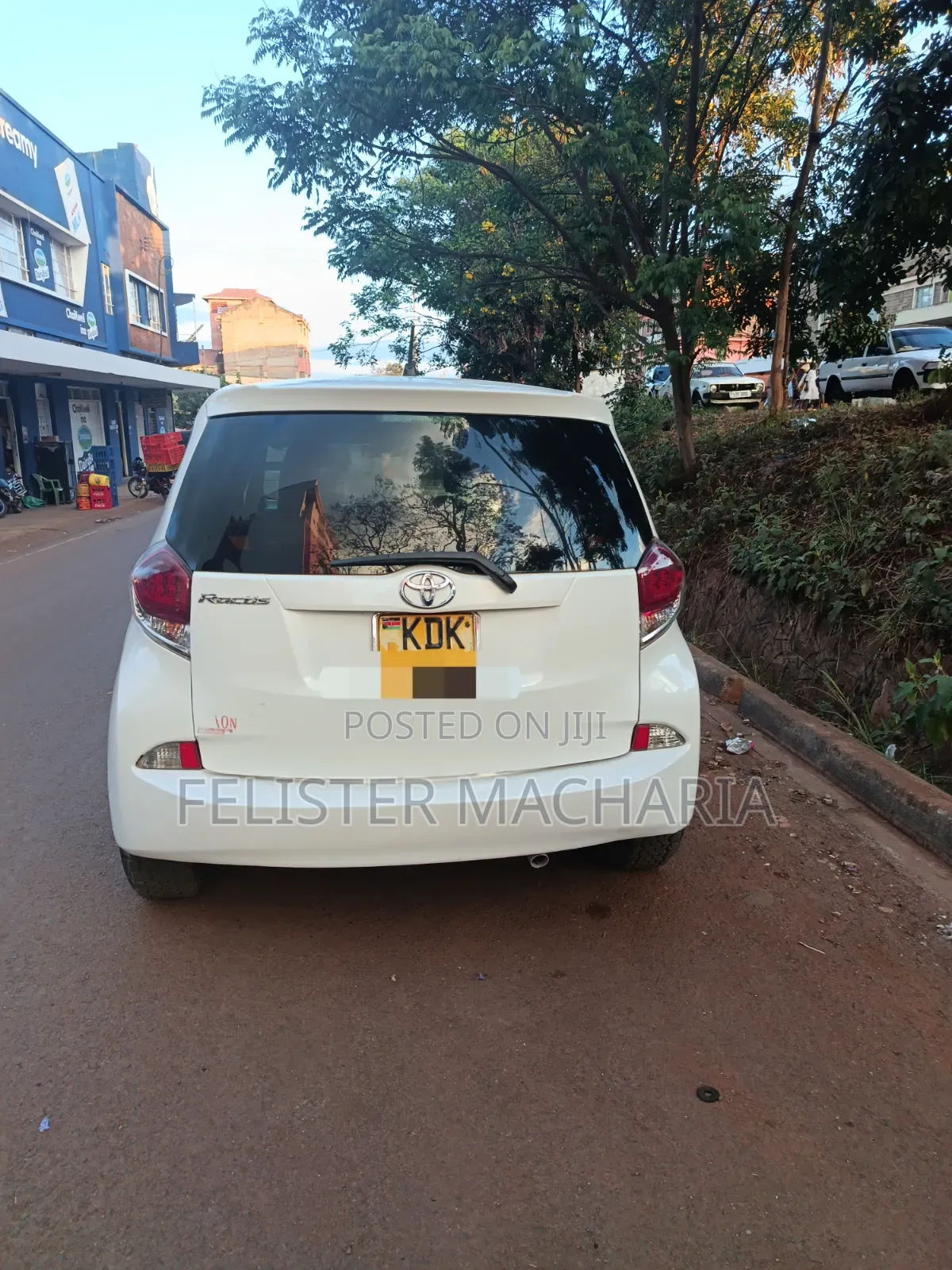 Toyota Ractis 2015 White