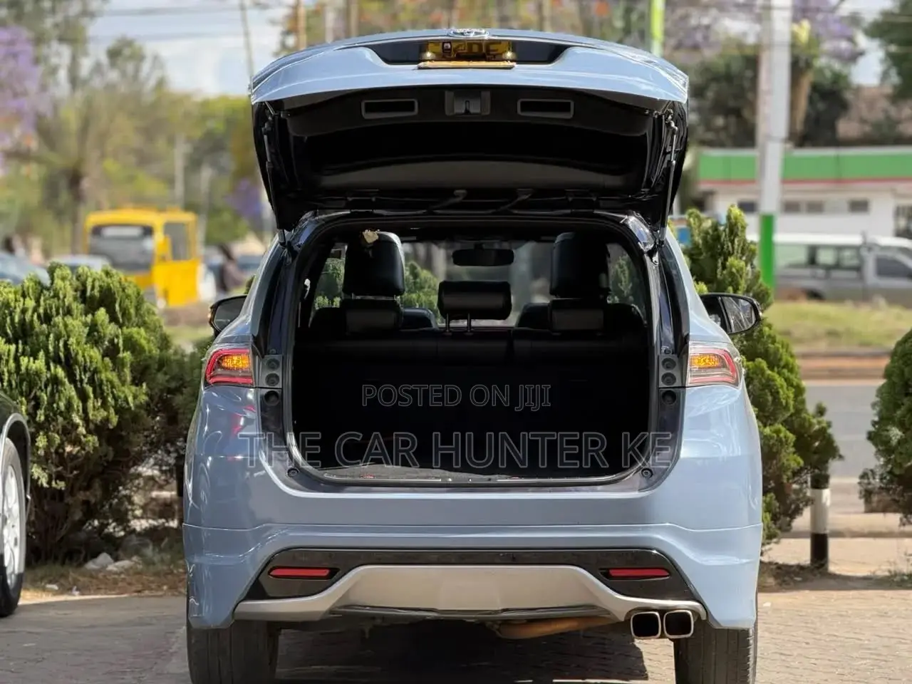 Toyota Harrier 2014