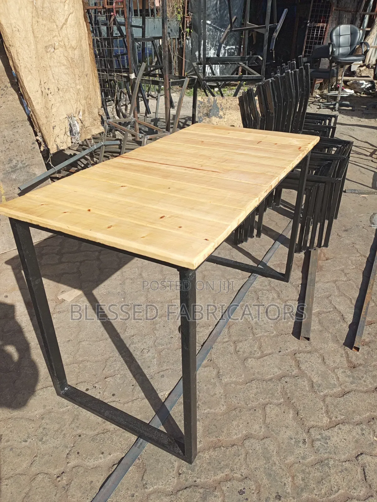 Dinning Table