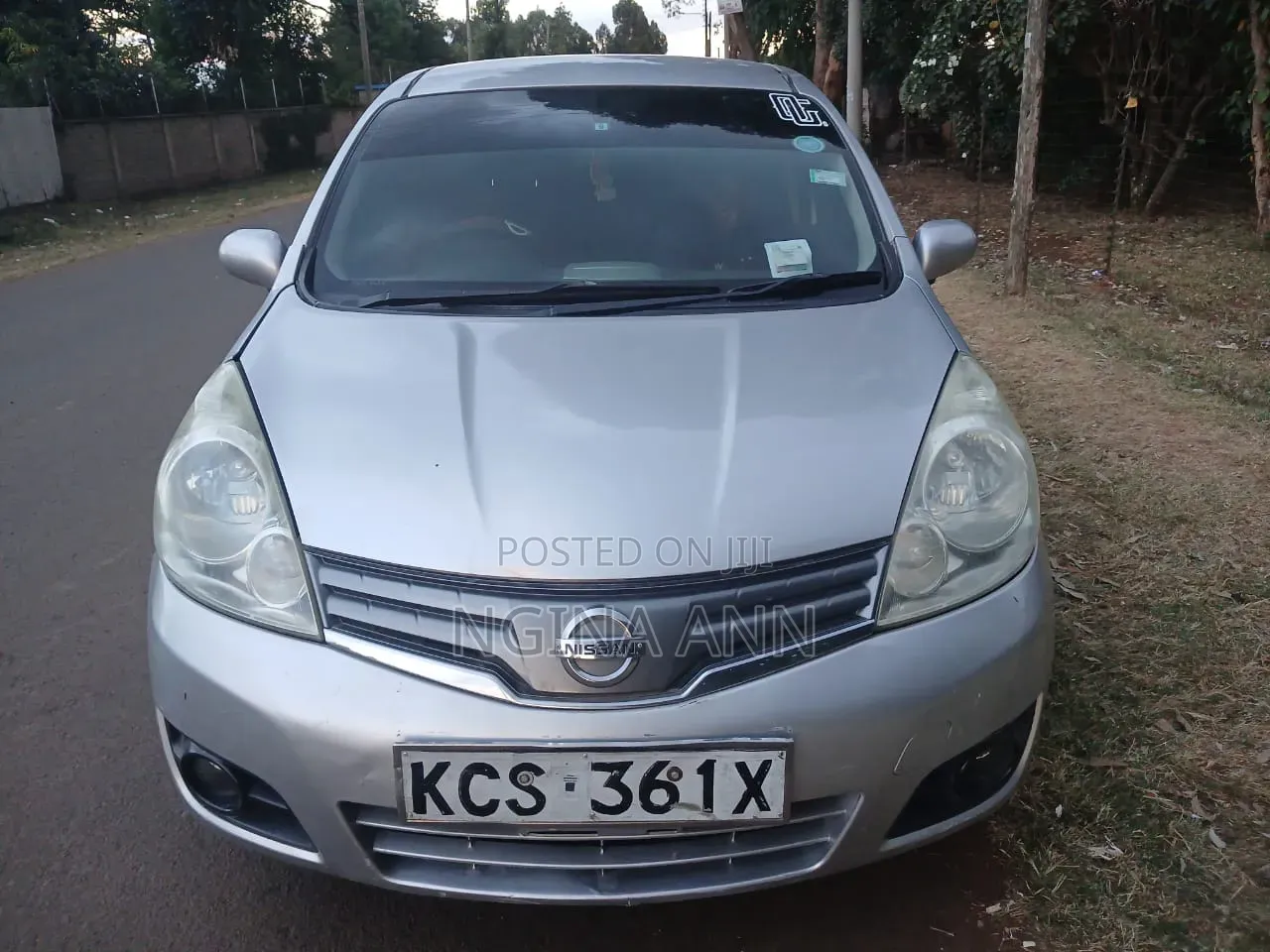 Nissan Note 2011 Silver