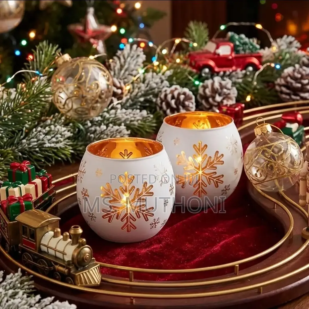 2Pc Glass Snowflake Tealight Candle Holders