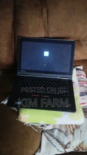 Laptop Lenovo ThinkPad Yoga 8GB Intel Core i5 HDD 512GB