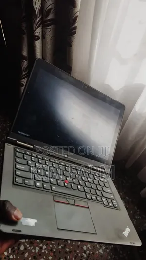 Laptop Lenovo ThinkPad Yoga 8GB Intel Core i5 HDD 512GB