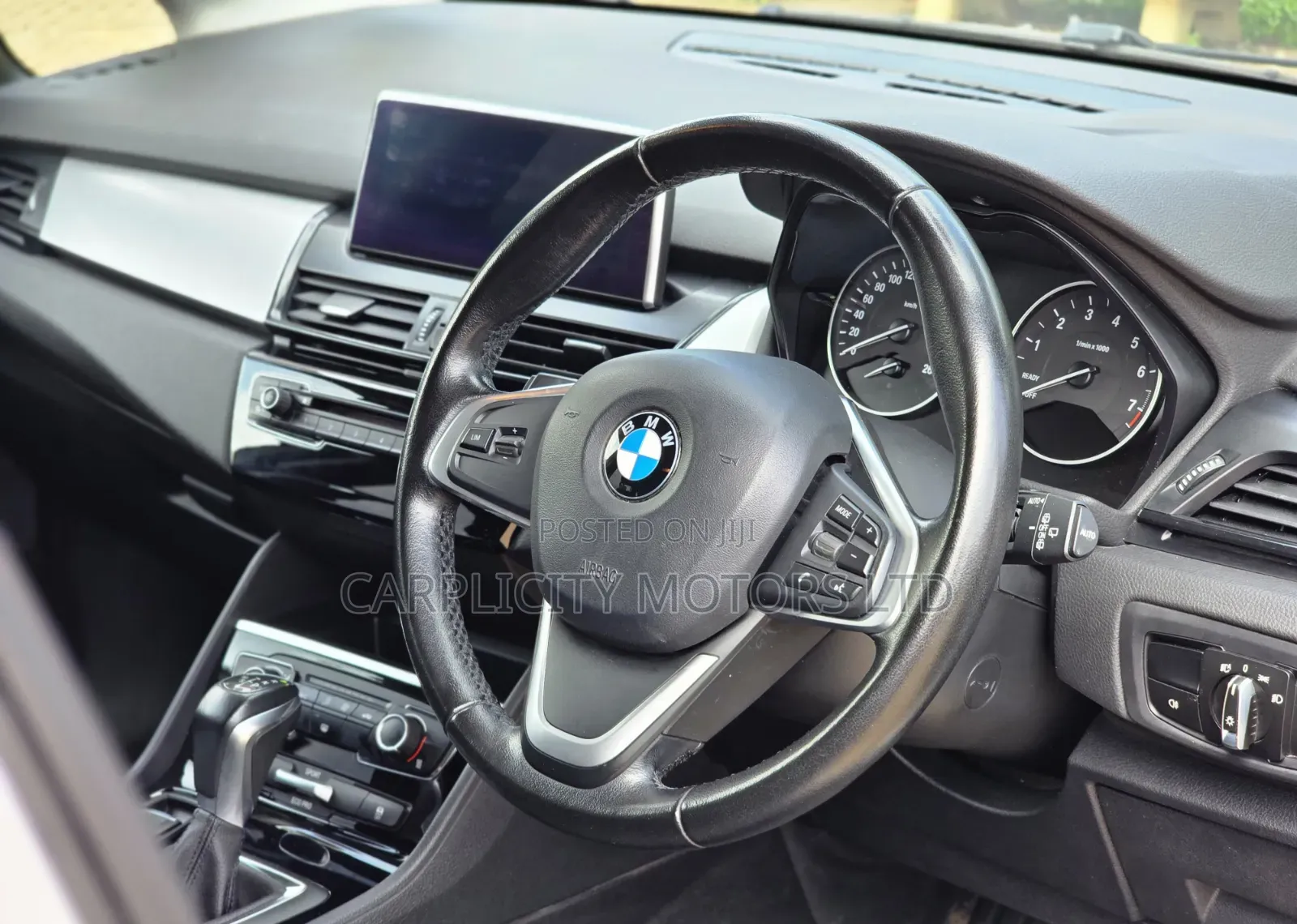 BMW 218i 2018 White