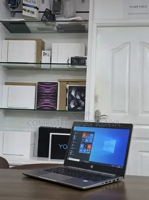 New Laptop HP 430 G5 8GB Intel Core i5 SSD 256GB