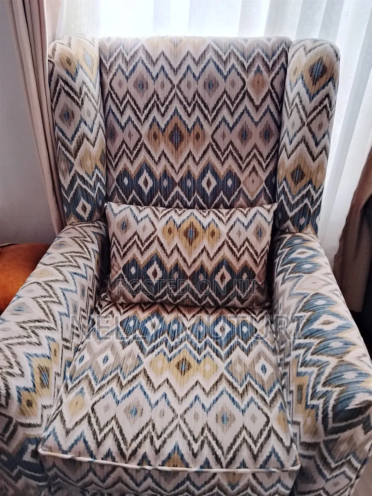 7 Seater Sofa (3+2+1+1)
