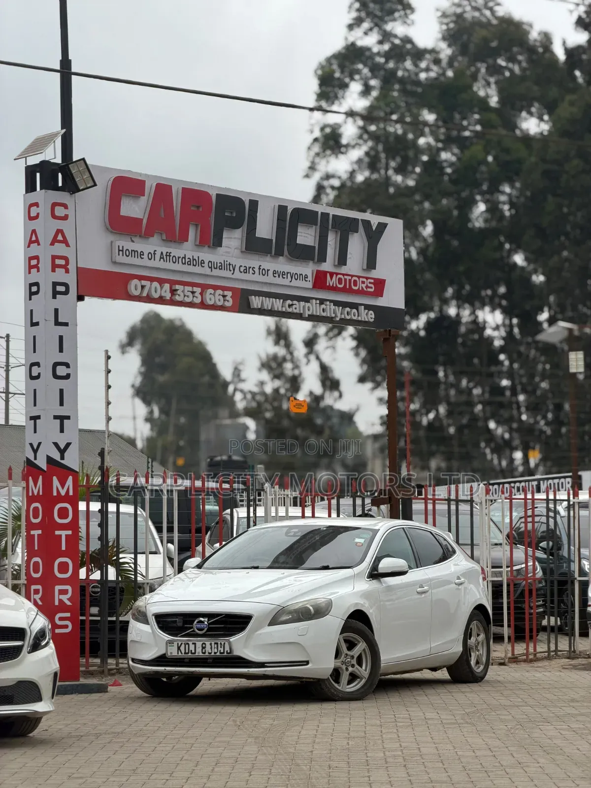 Volvo V40 2015 White